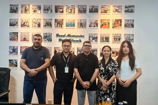 Un distributeur bangladais envoie des ingénieurs pour suivre une formation