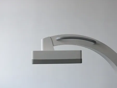Arceau chirurgical mobile  avec capteur plan